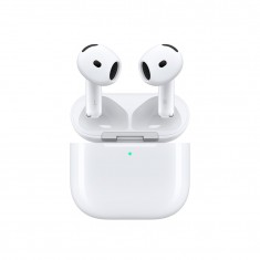 AirPods 5 with Wireless Charging Case